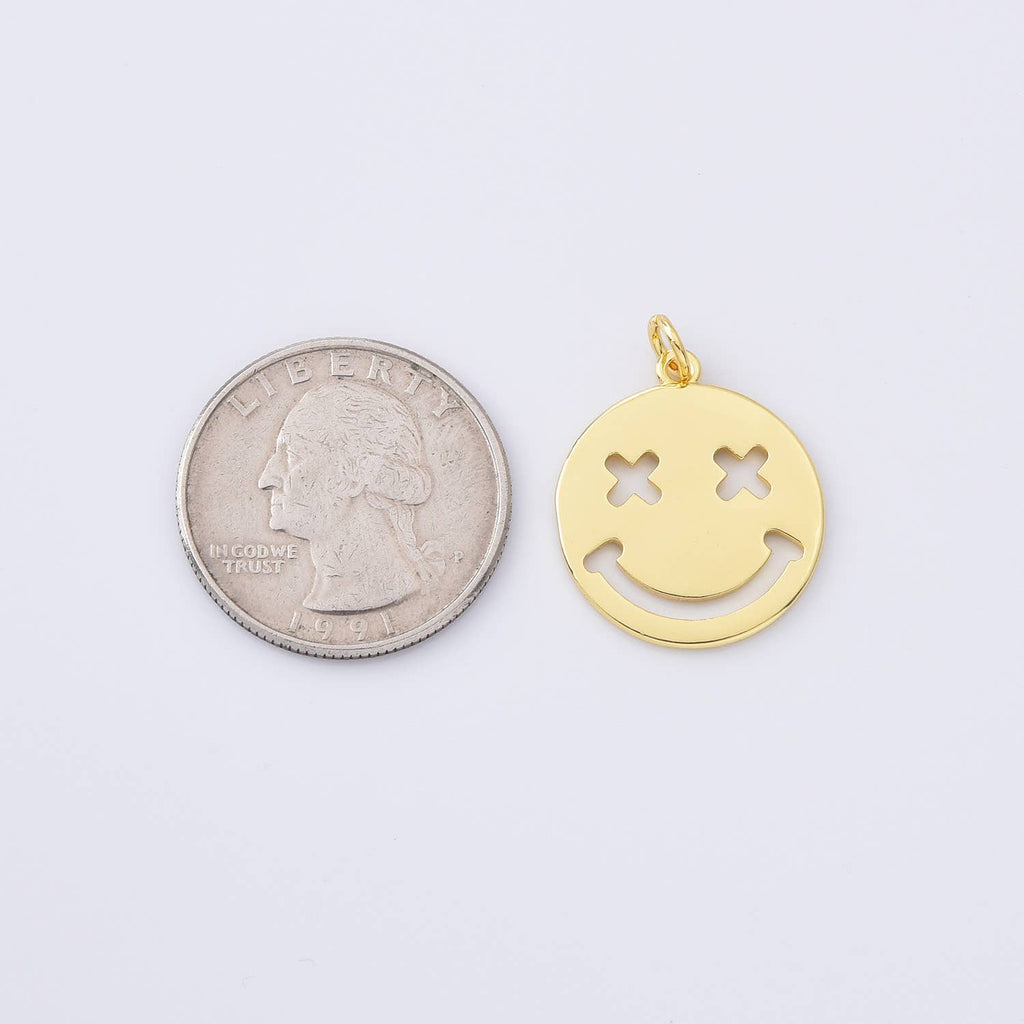 Smiley face 'emoji' pendant • 18k Gold Filled