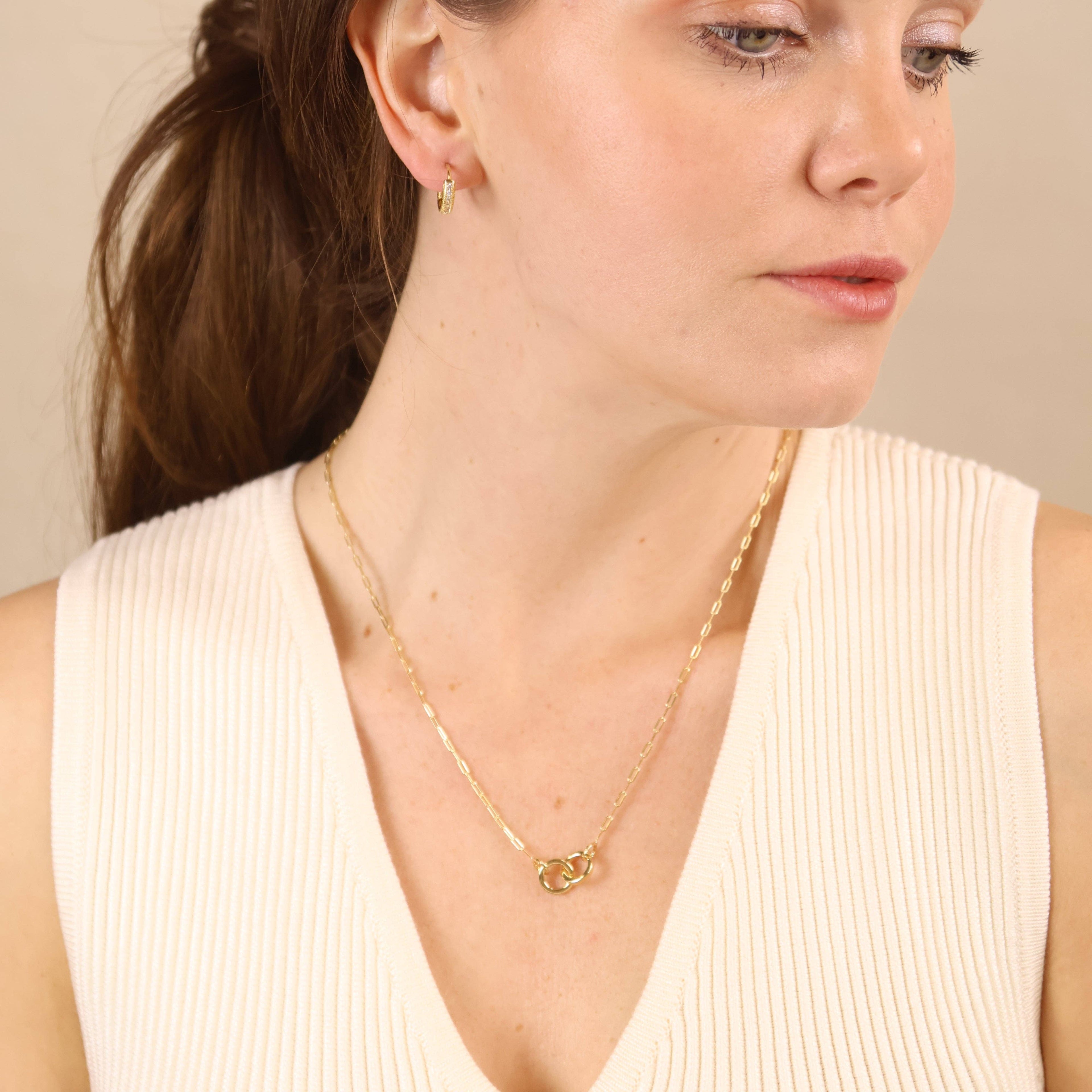 Verižica z medsebojno prepletenima krogoma  • 18k Gold Filled